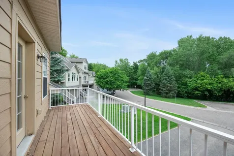 4022 Cedar Grove Lane Eagan MN 55122