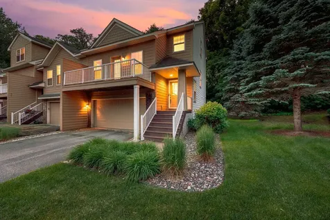4022 Cedar Grove Lane Eagan MN 55122