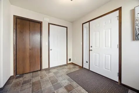 1236 31st Avenue W West Fargo ND 58078