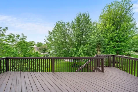 3878 Arlington Drive Woodbury MN 55129