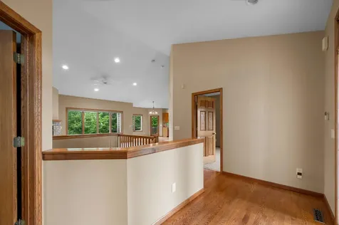 3878 Arlington Drive Woodbury MN 55129