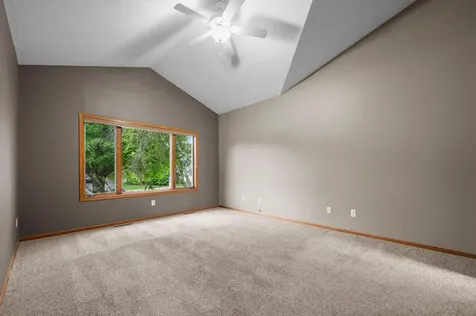 3878 Arlington Drive Woodbury MN 55129