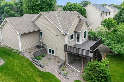 3878 Arlington Drive Woodbury MN 55129