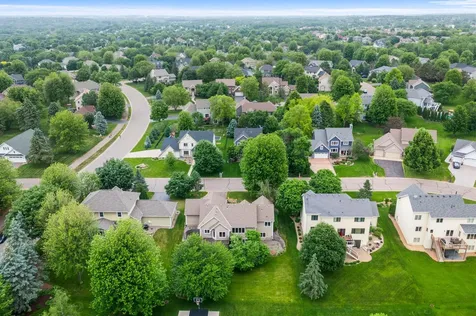 3878 Arlington Drive Woodbury MN 55129