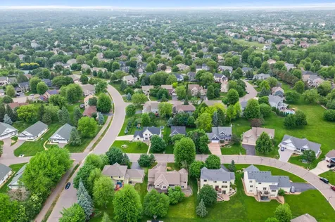 3878 Arlington Drive Woodbury MN 55129