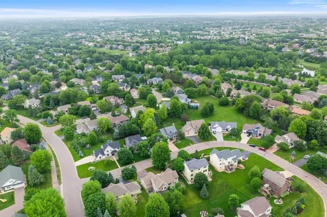 3878 Arlington Drive Woodbury MN 55129