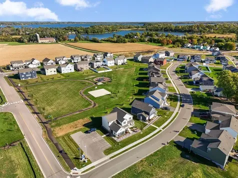 912 Foxglove Terrace Waconia MN 55387