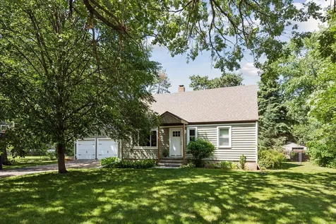 559 Tanglewood Drive Shoreview MN 55126