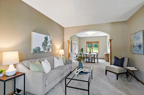 16599 Imperial Court Lakeville MN 55044