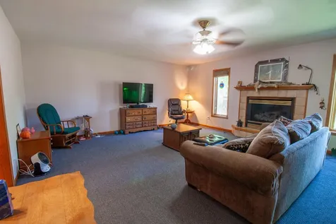 301 2nd Avenue SW Barnesville MN 56514