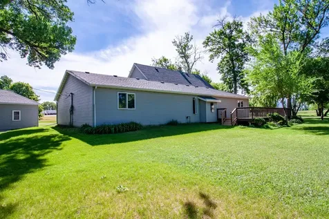 301 2nd Avenue SW Barnesville MN 56514