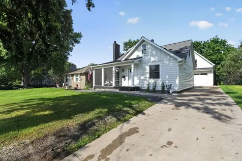 5940 Wooddale Avenue Edina MN 55424