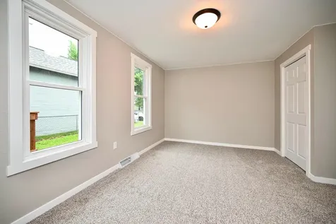 520 Hamilton Street Winona MN 55987