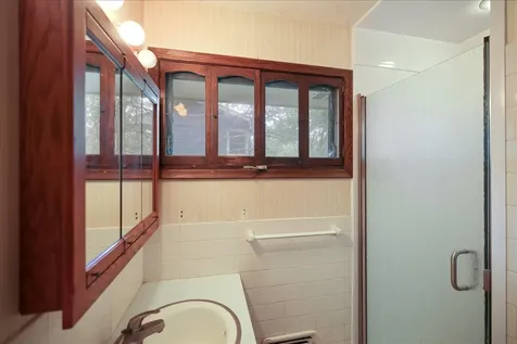 13009 Lakeview Drive Burnsville MN 55337