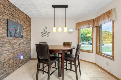 2908 5th Avenue SW Austin MN 55912