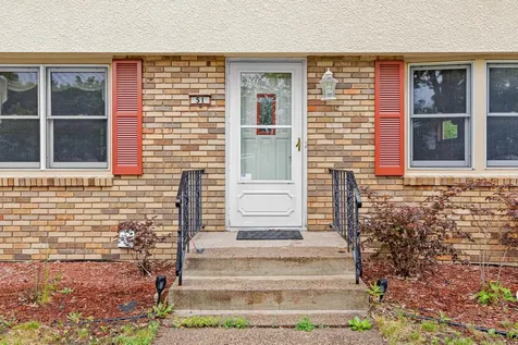 51 Luella Street S Saint Paul MN 55119