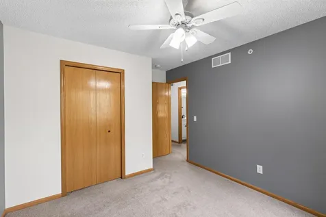 441 Pleasant Lane Chaska MN 55318