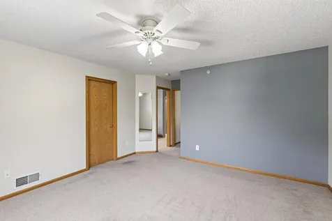 441 Pleasant Lane Chaska MN 55318