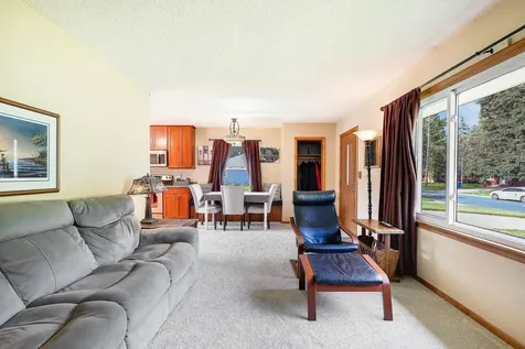 10519 Thomas Avenue S Bloomington MN 55431