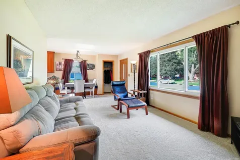 10519 Thomas Avenue S Bloomington MN 55431