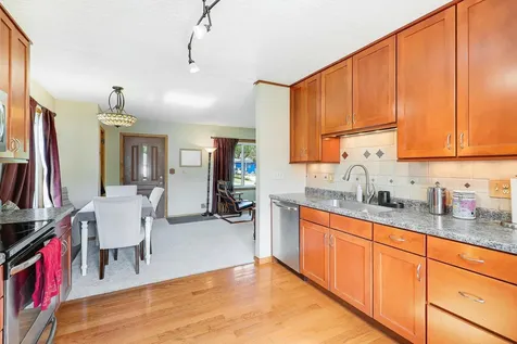 10519 Thomas Avenue S Bloomington MN 55431