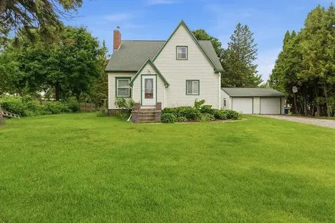 1113 State Street N Waseca MN 56093
