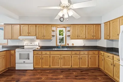 1113 State Street N Waseca MN 56093