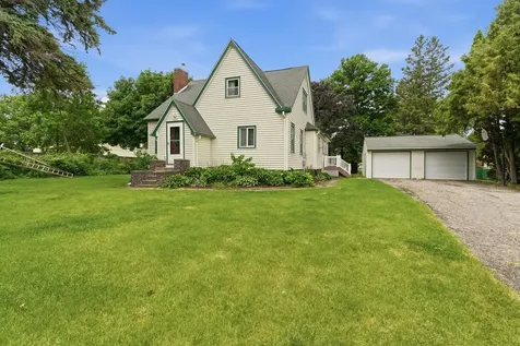 1113 State Street N Waseca MN 56093