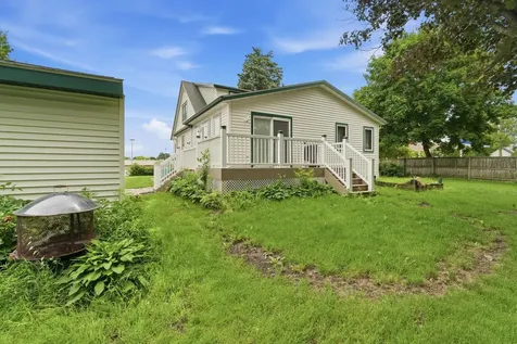 1113 State Street N Waseca MN 56093