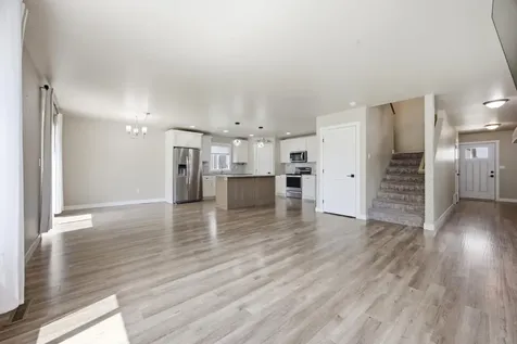 6204 63rd Avenue S Fargo ND 58104