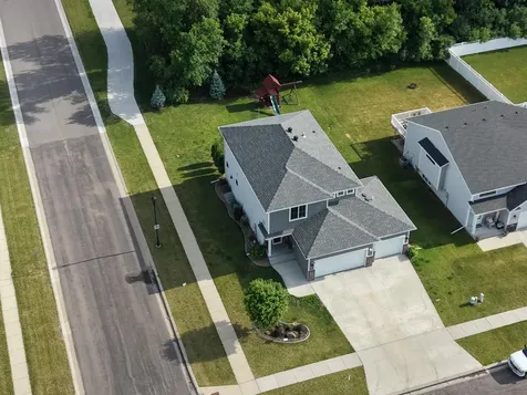 6204 63rd Avenue S Fargo ND 58104