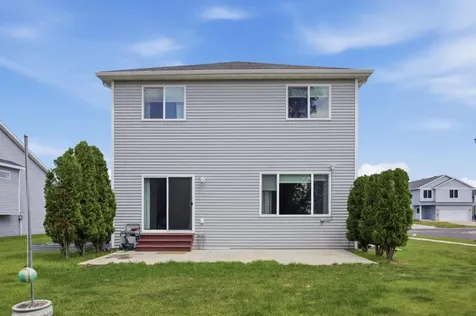 6204 63rd Avenue S Fargo ND 58104