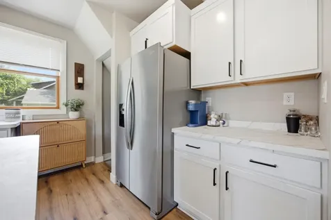 1402 8th Avenue S Fargo ND 58103