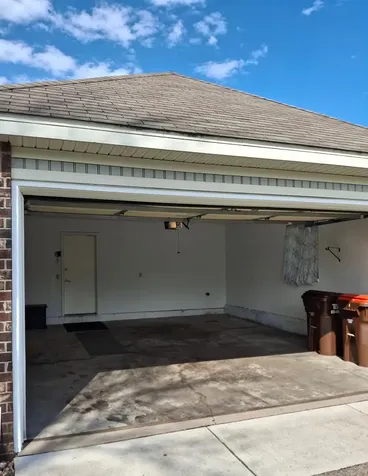 2704 Oak Ridge Trail Woodbury MN 55125