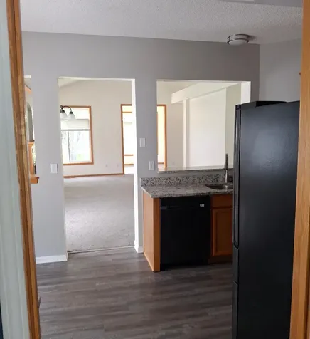 2704 Oak Ridge Trail Woodbury MN 55125