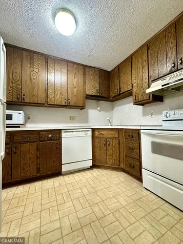 6308 Douglas Drive N Brooklyn Park MN 55429