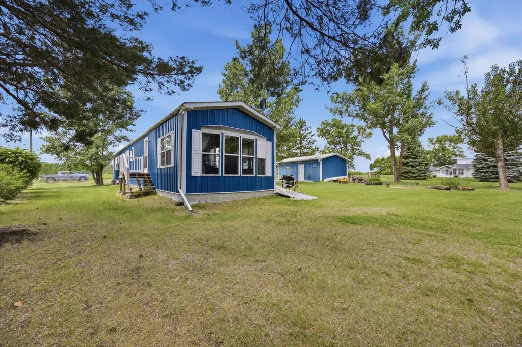 48658 Alder Drive Pelican Rapids MN 56572