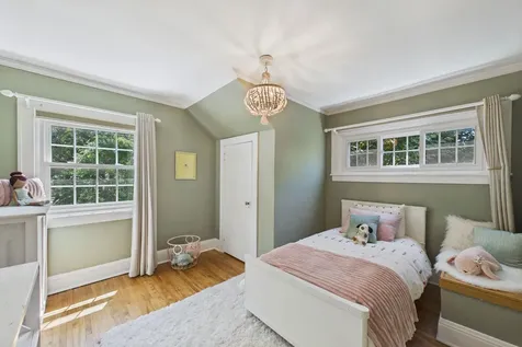 2019 Palace Avenue Saint Paul MN 55105