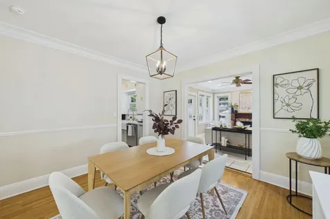 2019 Palace Avenue Saint Paul MN 55105