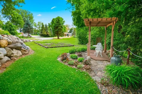 1146 Pleasure Drive W Litchfield MN 55355