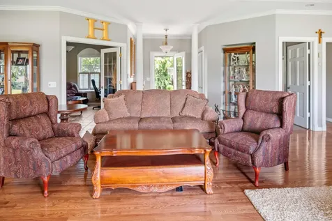 1146 Pleasure Drive W Litchfield MN 55355