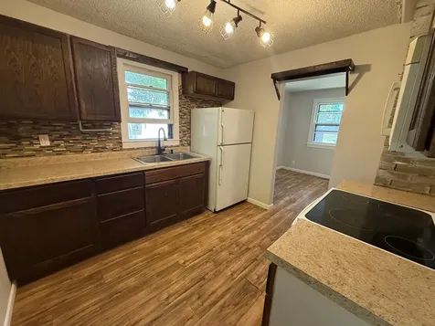 1017 10th Avenue NE Brainerd MN 56401