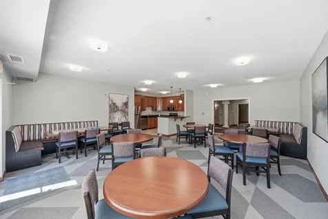 5275 Grandview Square Edina MN 55436