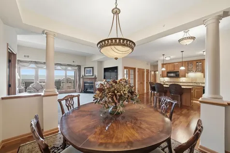 5275 Grandview Square Edina MN 55436