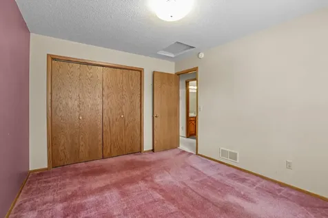 8792 Norway Street NW Coon Rapids MN 55433