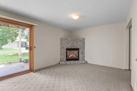 8792 Norway Street NW Coon Rapids MN 55433
