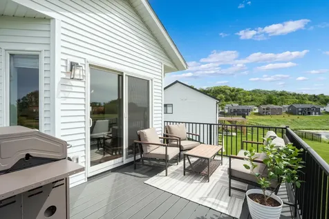 1892 Hadley Hills Drive NE Rochester MN 55906