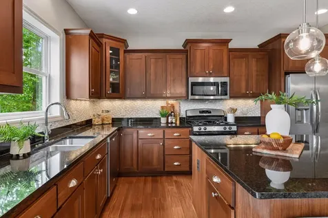 2715 Fieldstone Drive Victoria MN 55386