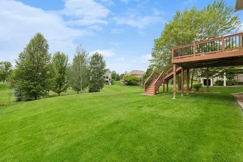 2715 Fieldstone Drive Victoria MN 55386