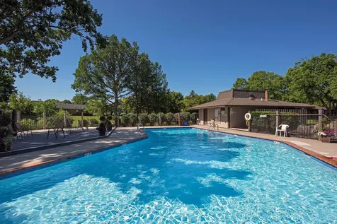 95 Holly Lane N Plymouth MN 55447